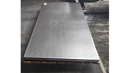 лист перфорированный нержавеющий 1 мм Qg 5-8 12Х18Н10Т купить в Уфе