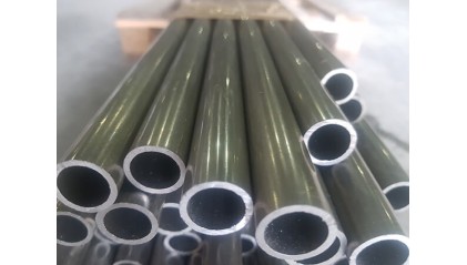 Труба стальная нефтепроводная 219x7 мм Ст20 фото трубу стальную нефтепроводную 219x7 мм Ст20 купить в Уфе