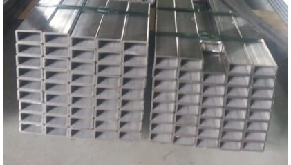 трубу нержавеющую профильную СВ прямоугольную 60x40 2,5 мм AISI 304 купить в Уфе