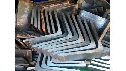 уголок стальной гнутый равнополочный 40x40x2,5 мм Ст3пс купить в Уфе