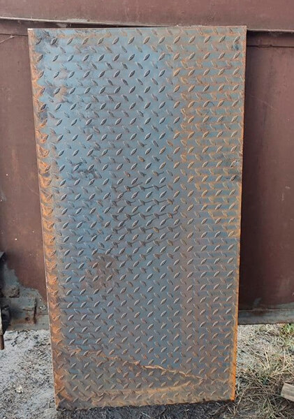 Лист стальной с чечевичным рифлением 2x1000x2000 мм Ст3 ГОСТ 8568-77 фото