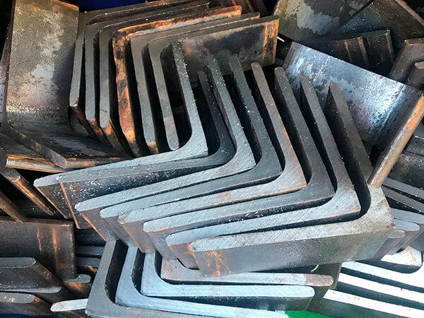 Уголки гнутые стальные купить Уголки гнутые стальные